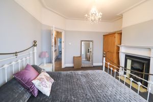 Bedroom- click for photo gallery